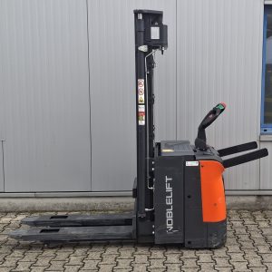 Elektro-Gabelhochhubwagen Noblelift PS 16ND mit Plattform